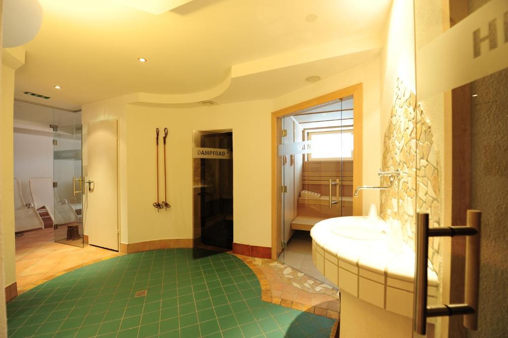 Hotel Toni Galtür Екстериор снимка